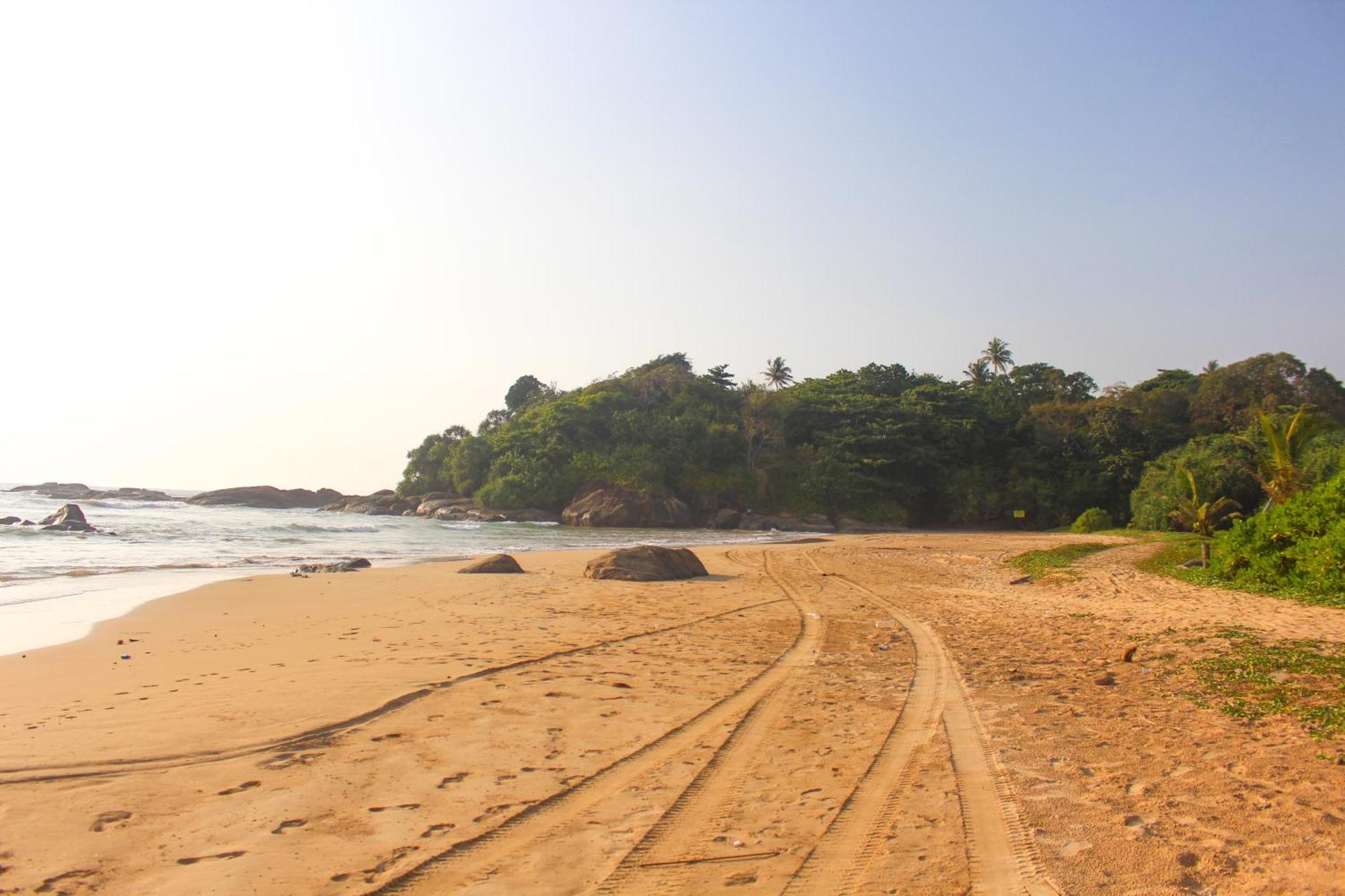 Sunset Araliya Hotel Bentota Aluthgama Exterior photo